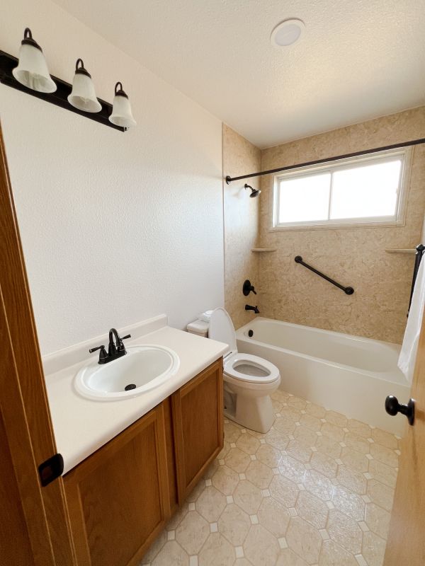 Top Bathroom Remodeling Companies in Las Vegas, NV